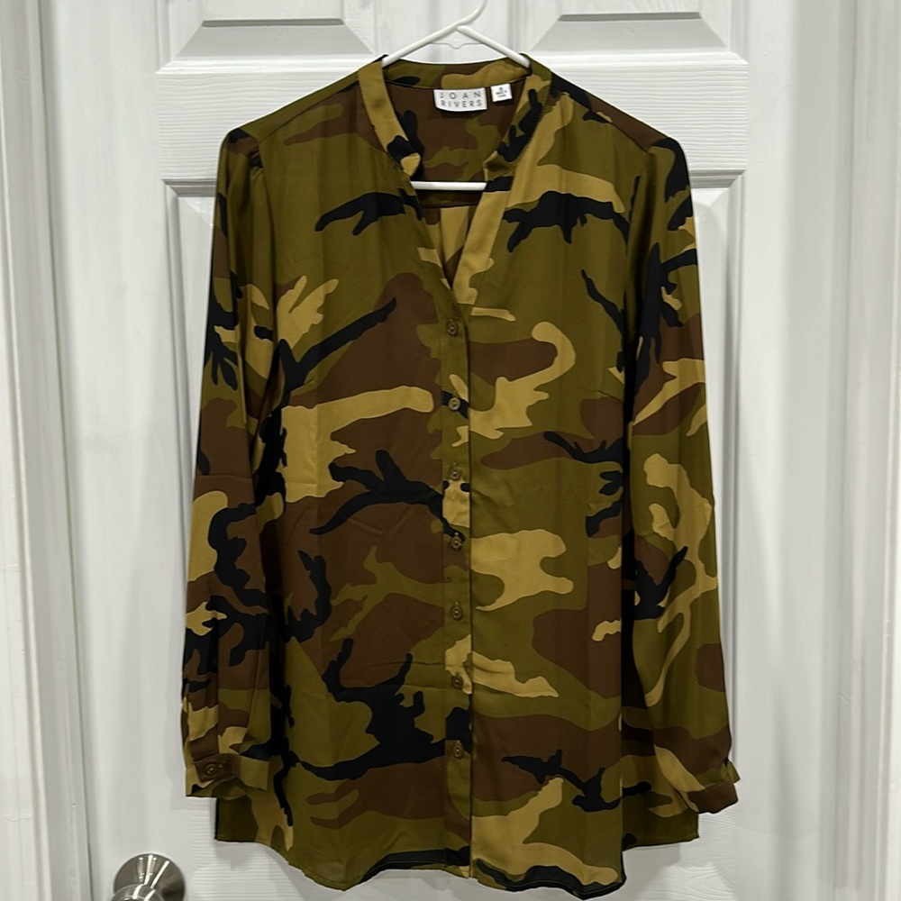 Long sleeve camo